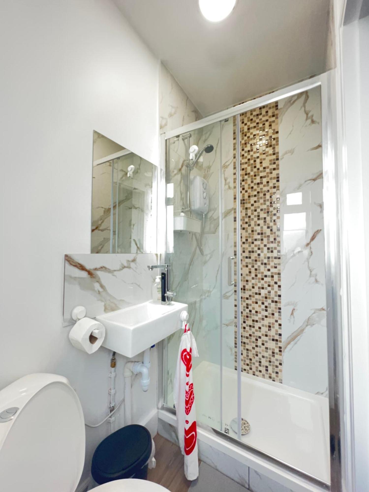 Lux 2 Bed Apartment Mancity Stadium, Coop Arena, Picadilly Manchester Esterno foto