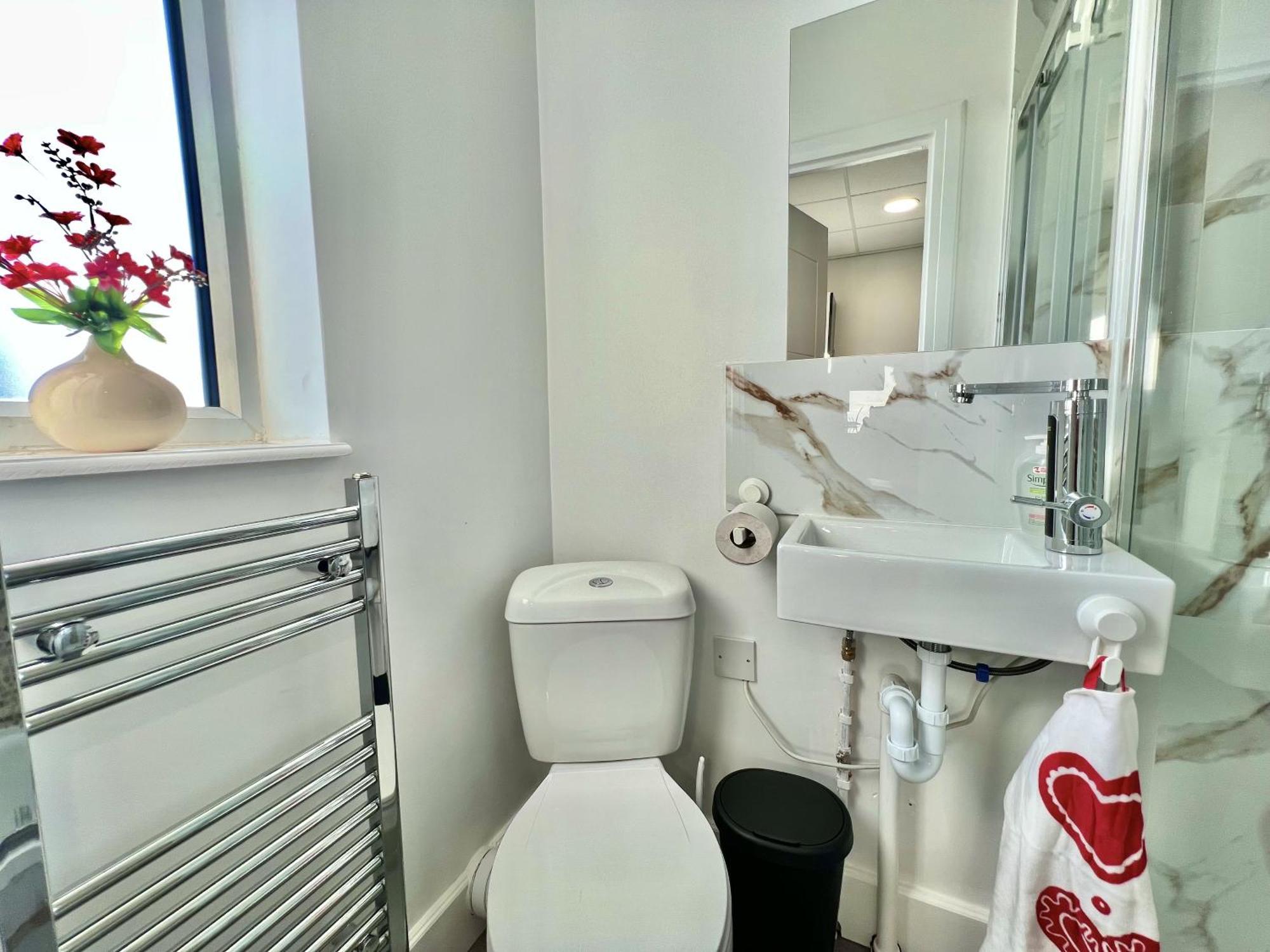 Lux 2 Bed Apartment Mancity Stadium, Coop Arena, Picadilly Manchester Esterno foto